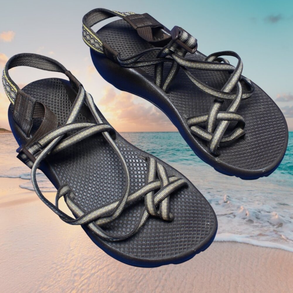 Chaco Women's Classic Sandal Size 10 vibram